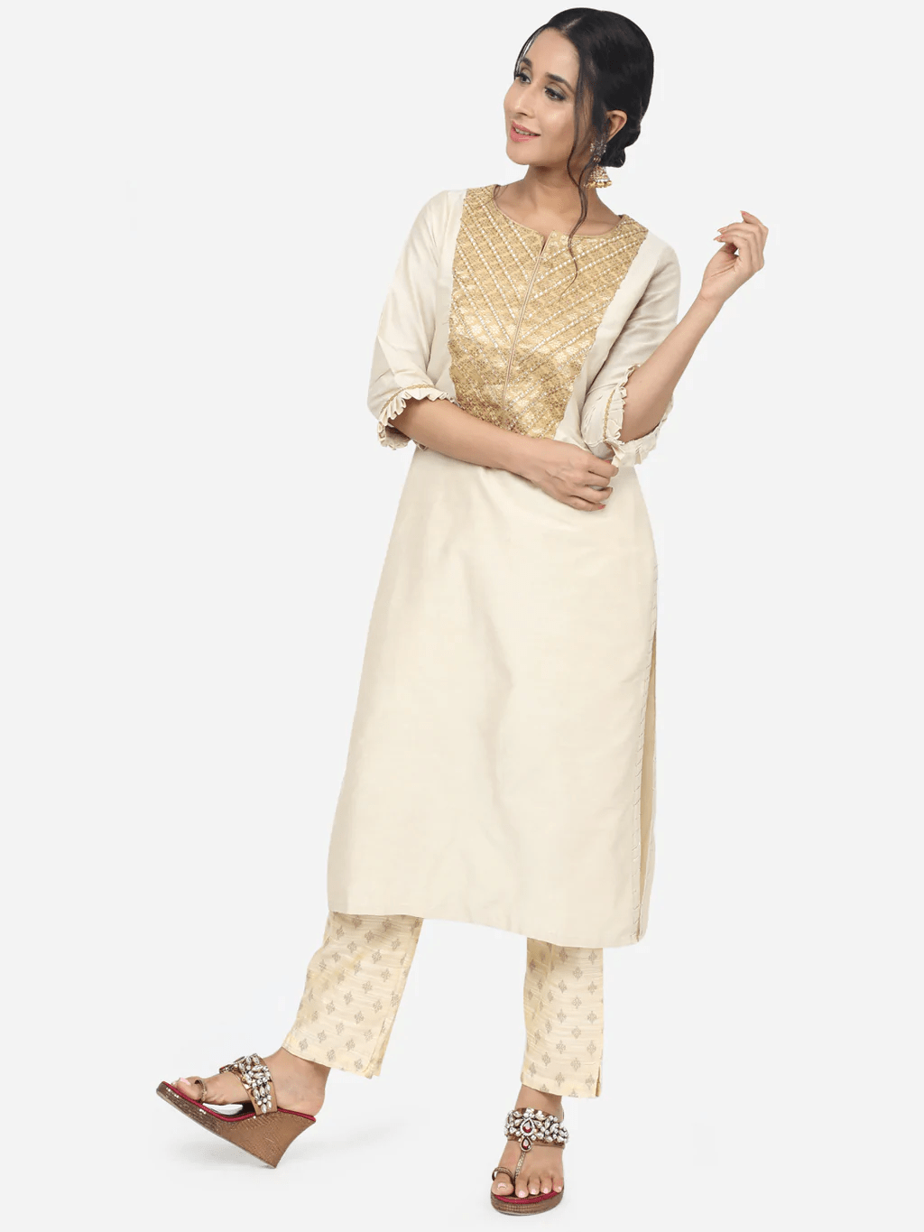 Self-Design Scoop-Neck Kurta & Pant Set Price in India, Full Specifications  & Offers | DTashion.com